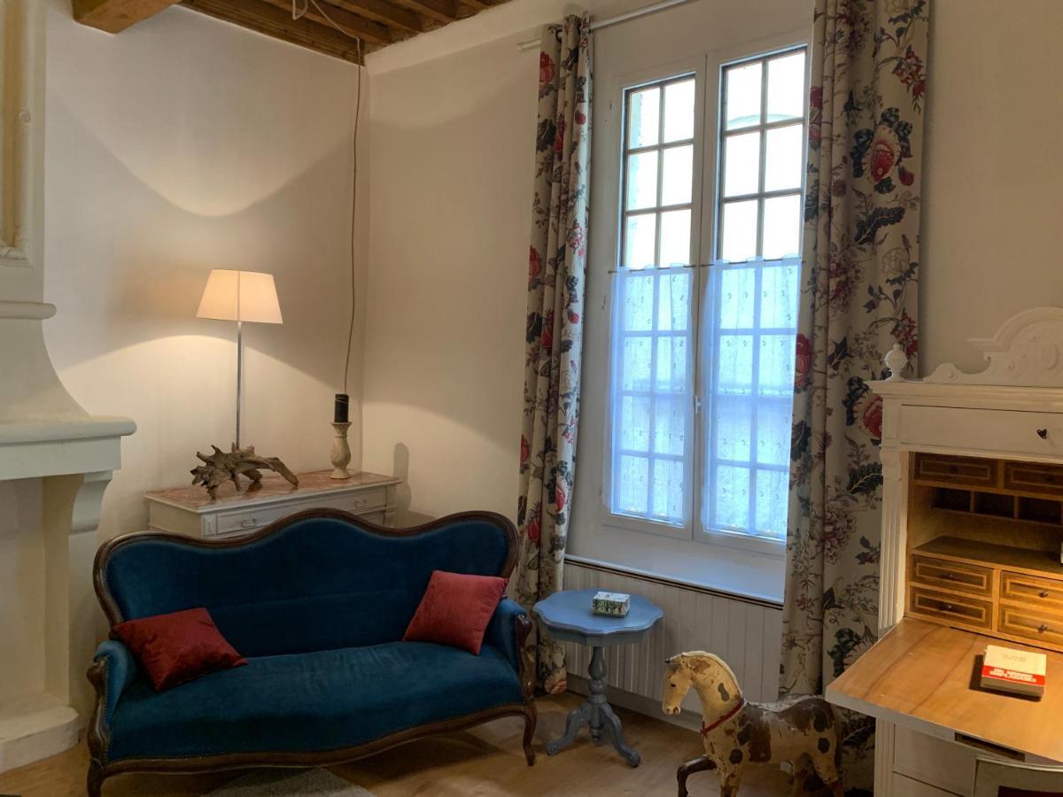 Appartement De Charme Dans Le Coeur Historique D'Uzes Uzès Exterior foto